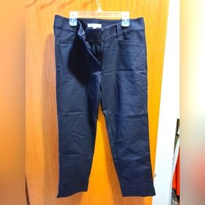 Loft LIKE NEW black Riviera pants size 6